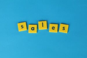 Sales Closing Techniques for Turning Interest into Action